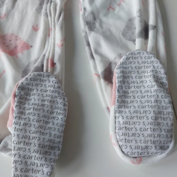 3/$20 Carter Girl Hedgehog Footie Pajama. - Picture 6 of 9